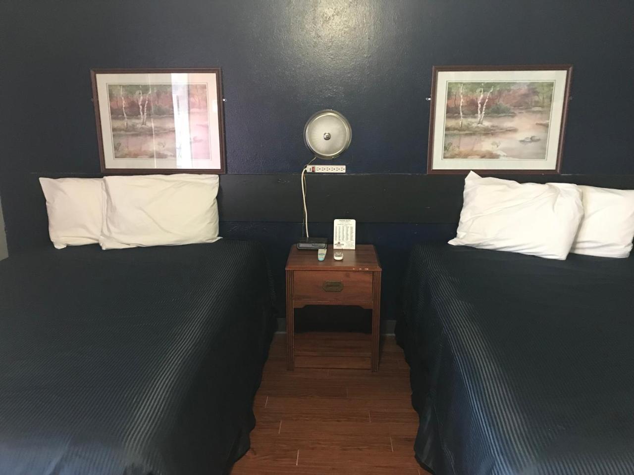 Cooper Motel Tuscola Extérieur photo